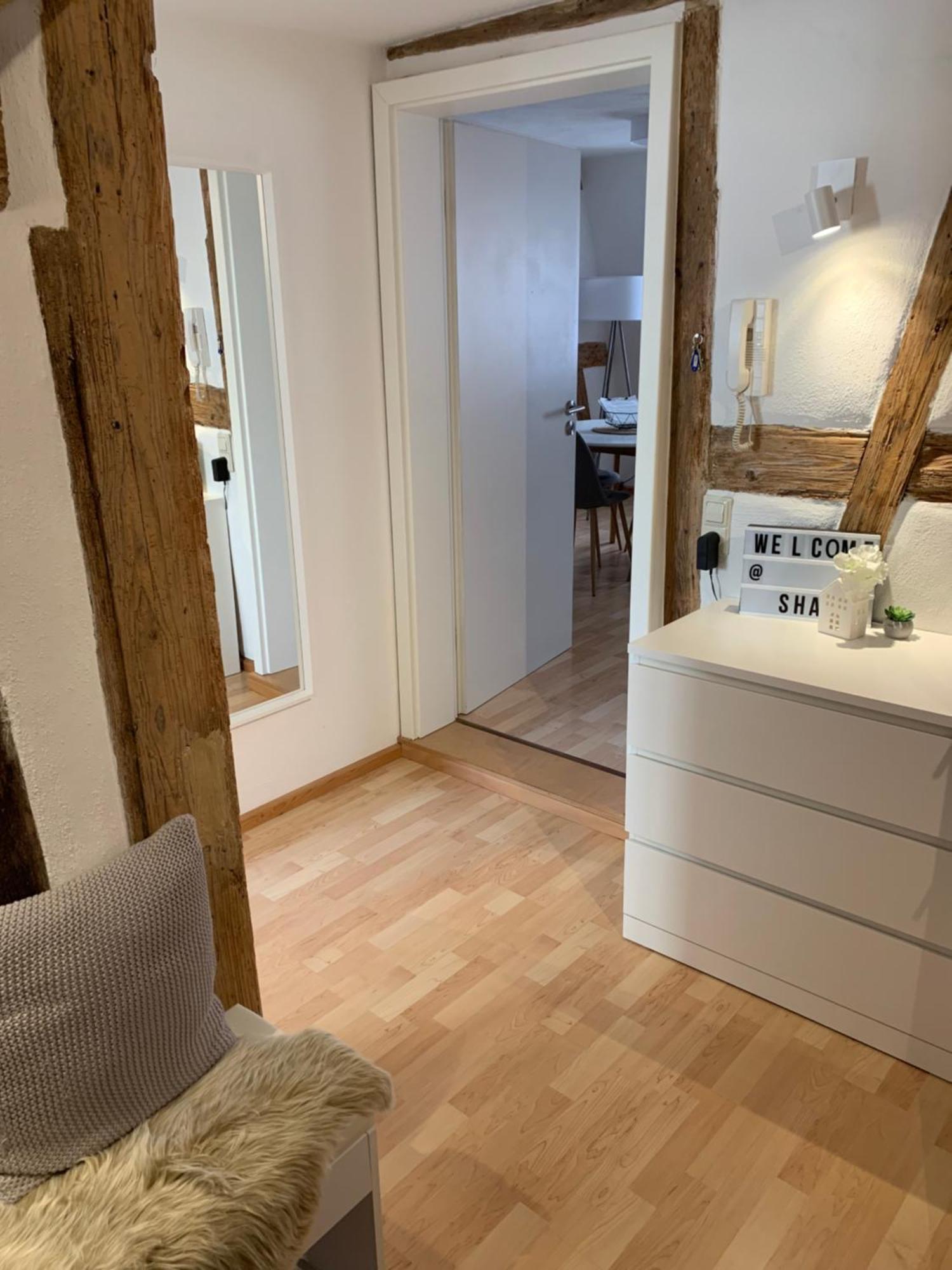 Zentrale Altbauwohnung Mit Flair 슈바비슈할 외부 사진